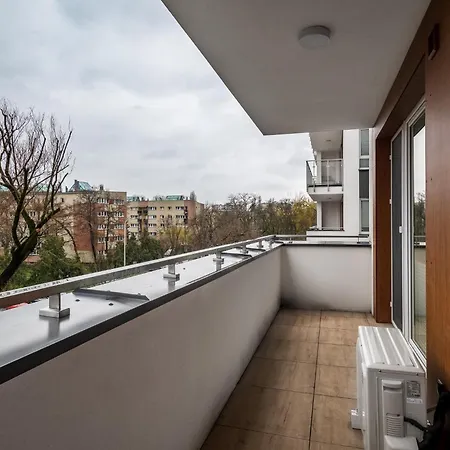 D&k Apart 1 Sierpnia 32a Apartment Warsaw